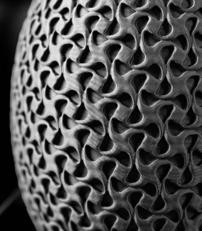 Sculpted 3D Printed Planter – Modern Decorative Flower Pot