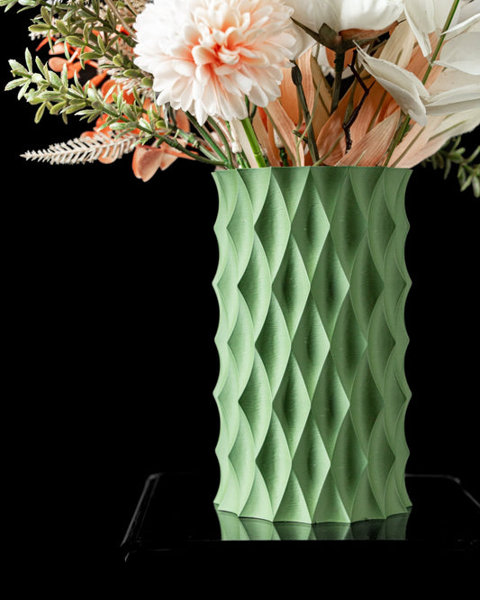 Diamond Flower Vase - LayerCraftLab