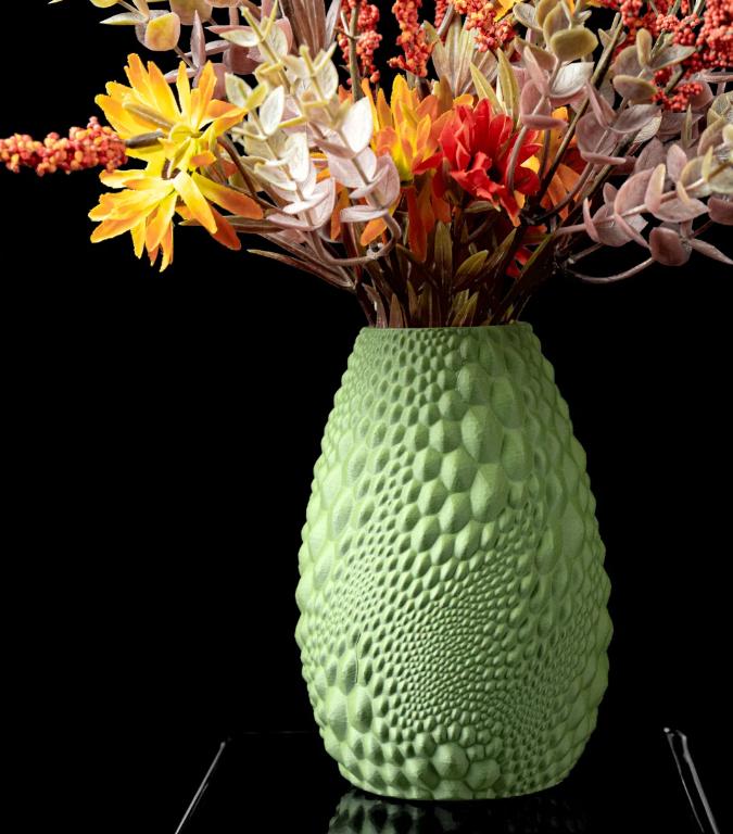 Eco-Friendly 3D Printed Gato Flower Vase Bioplastic Home Décor (Handmade, Custom Color)
