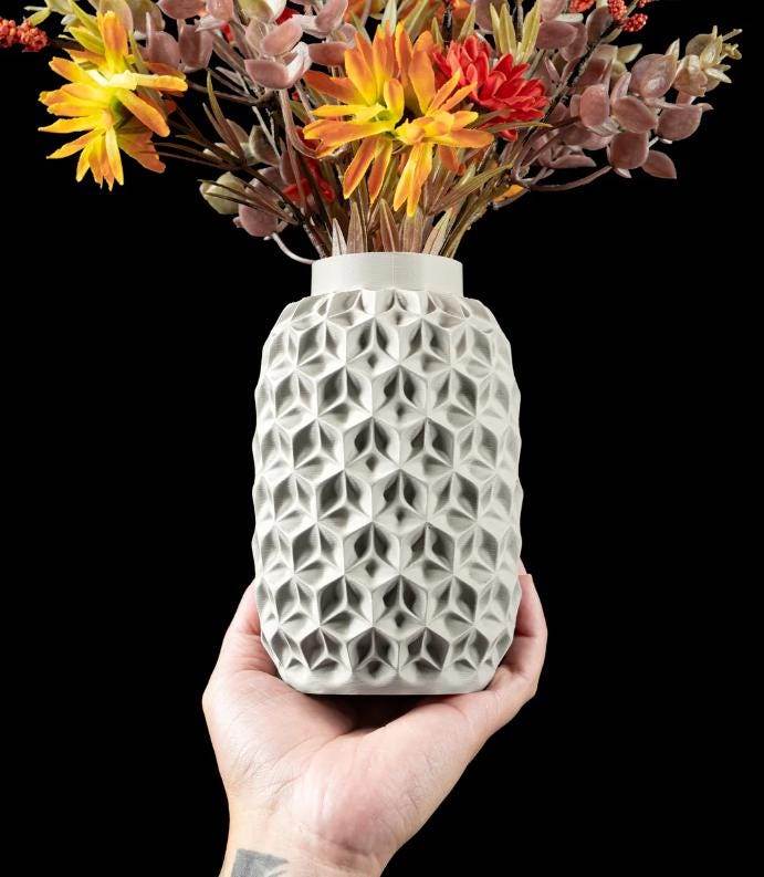 WOW-Factor Trihex Vase Bold 3D Printed Eco Art for Flowers & Décor