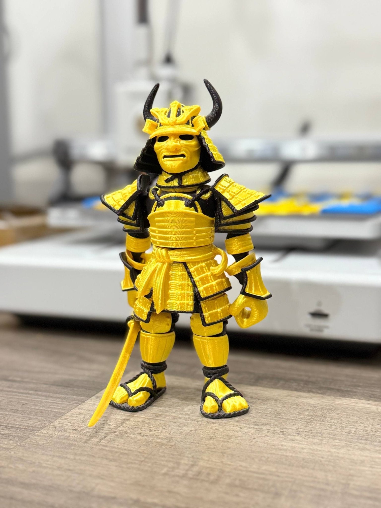🔥buy 2 - get 1 FREE 🔥 Articulated Samurai Warrior Figurine – 3D Printed Flexi Samurai Toy with Sword - LayerCraftLab