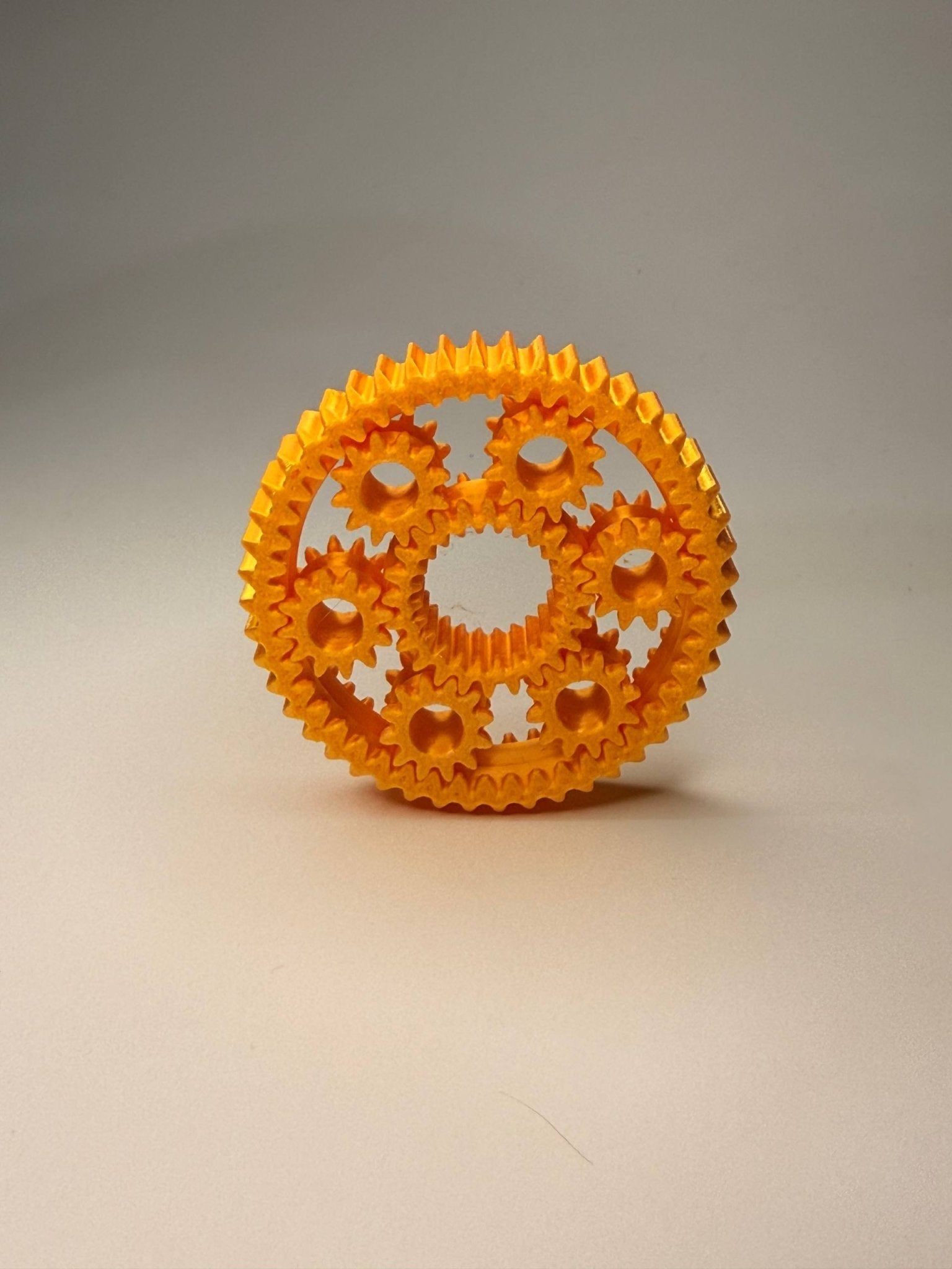 GearSpin Fidget Toy – 3D Printed Mechanical Spinner - LayerCraftLab