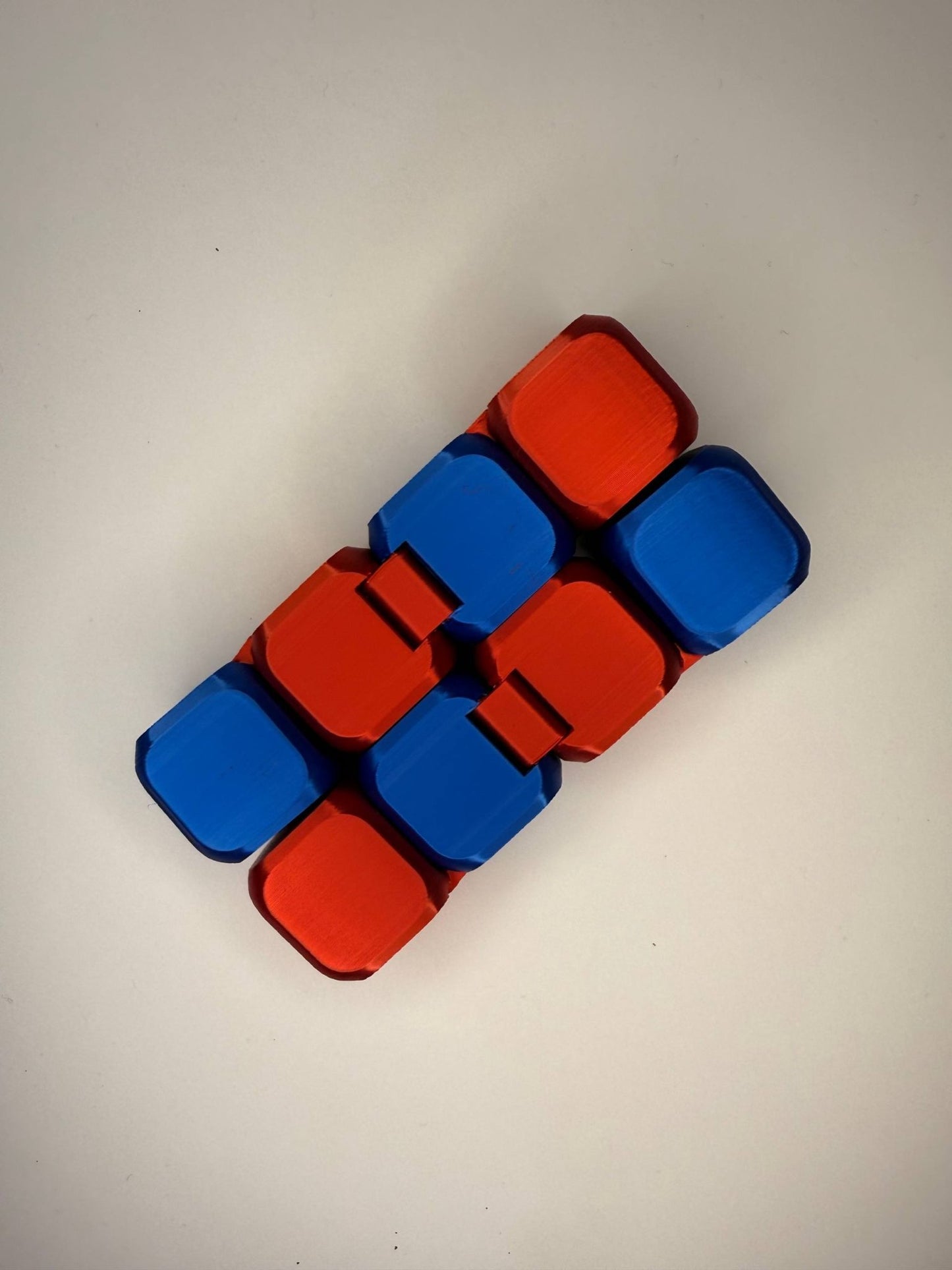 InfinityCube – 3D Printed Endless Motion Fidget Toy - LayerCraftLab