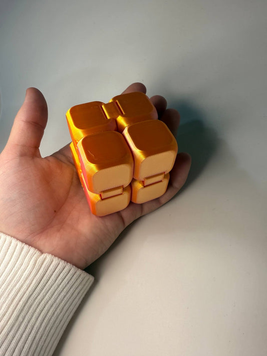 InfinityCube – 3D Printed Endless Motion Fidget Toy - LayerCraftLab